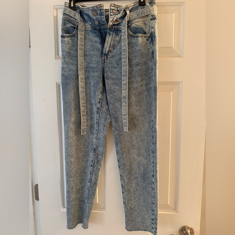 Mom jeans